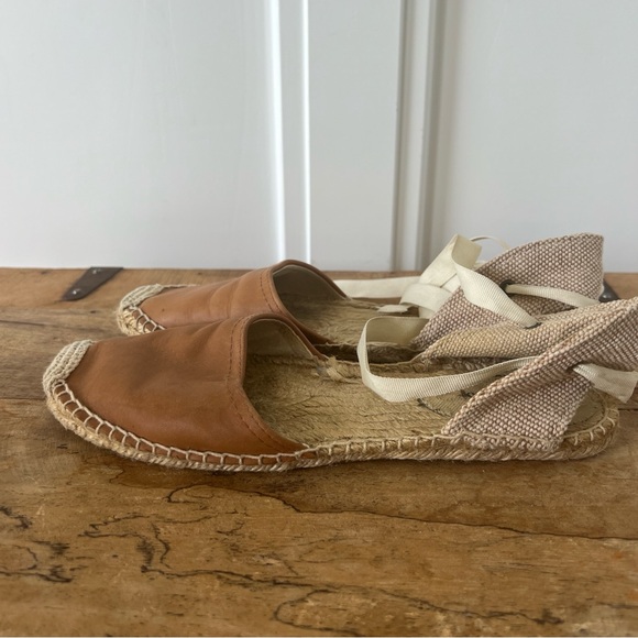 Soludos Lace Up Leather Espadrille - Picture 5 of 10